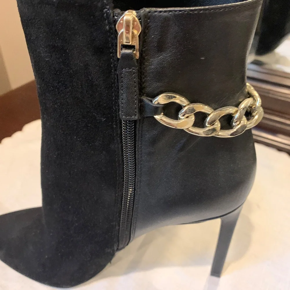 NWOB Nine West Black Leather/Suede Booties sz 8.5 M